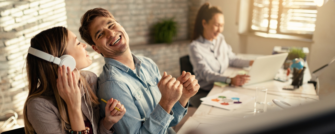 Salario emocional: lo que recibimos entre nóminas